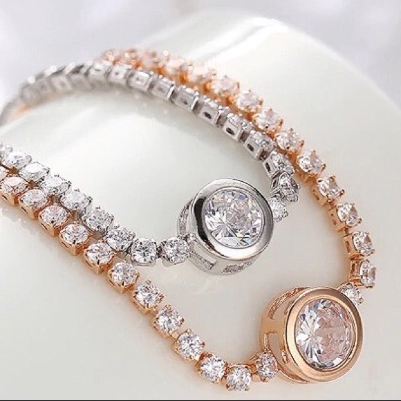 CZ Round Crystal Tennis Bracelet - Picture 5 of 6